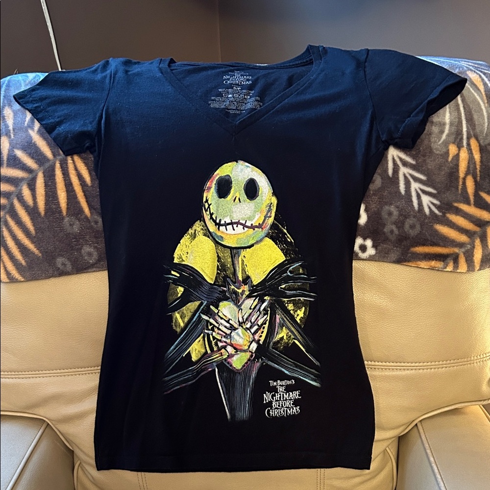 Disney small body shaping Nightmare Before Christmas t-shirt